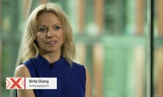 Birte Glang als Speakerin und Moderatorin beim INLINE Kongress