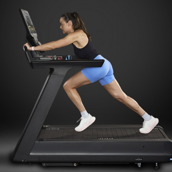 Precor stellt sein Breakaway™ Laufband vor